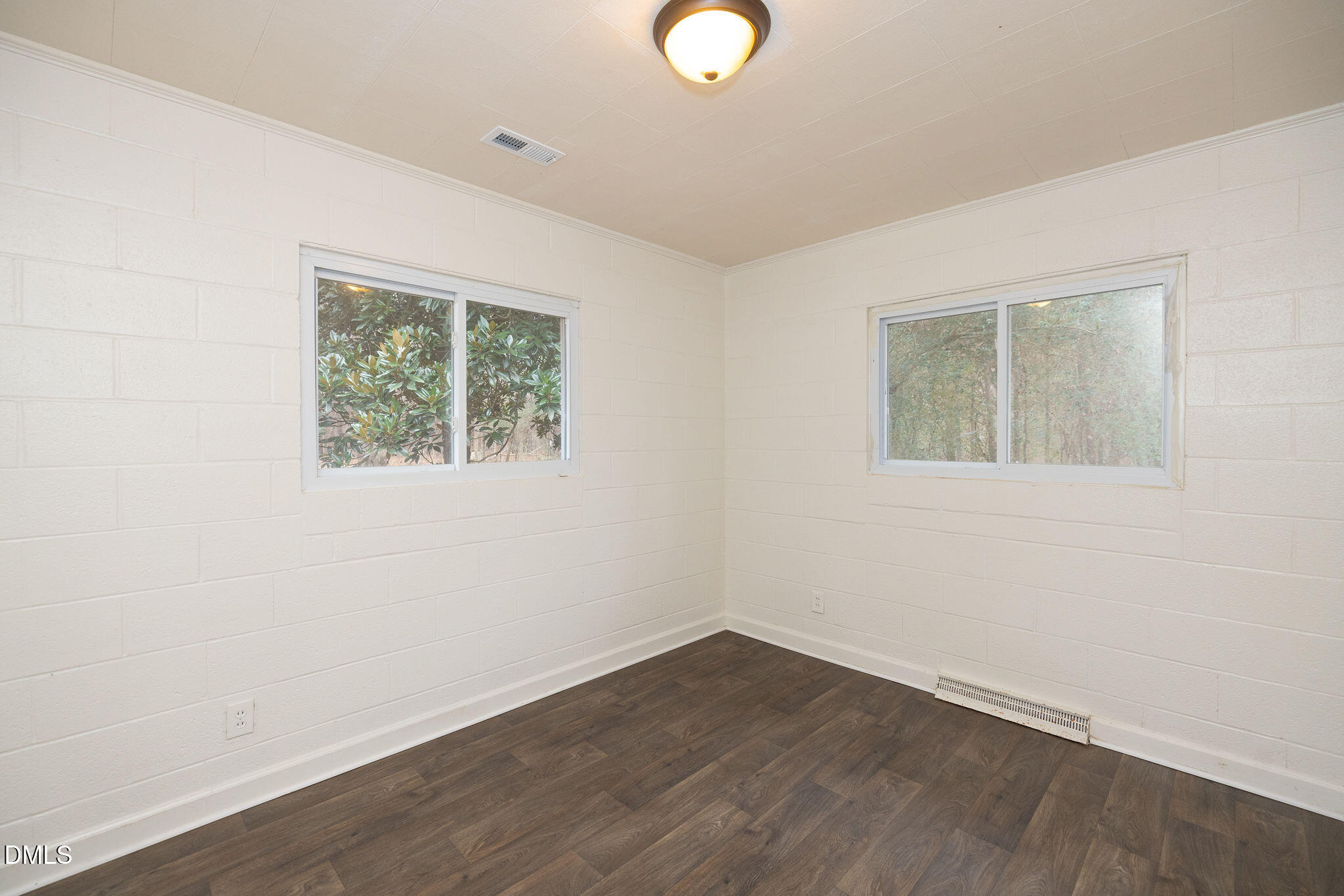 6415 Yarborough Road Mebane, NC 27302 - Photo 14 of 29 6415Yarborough-1146