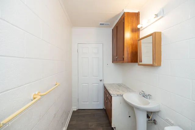 $1,540 | 6415 Yarborough Road, Mebane, NC 27302