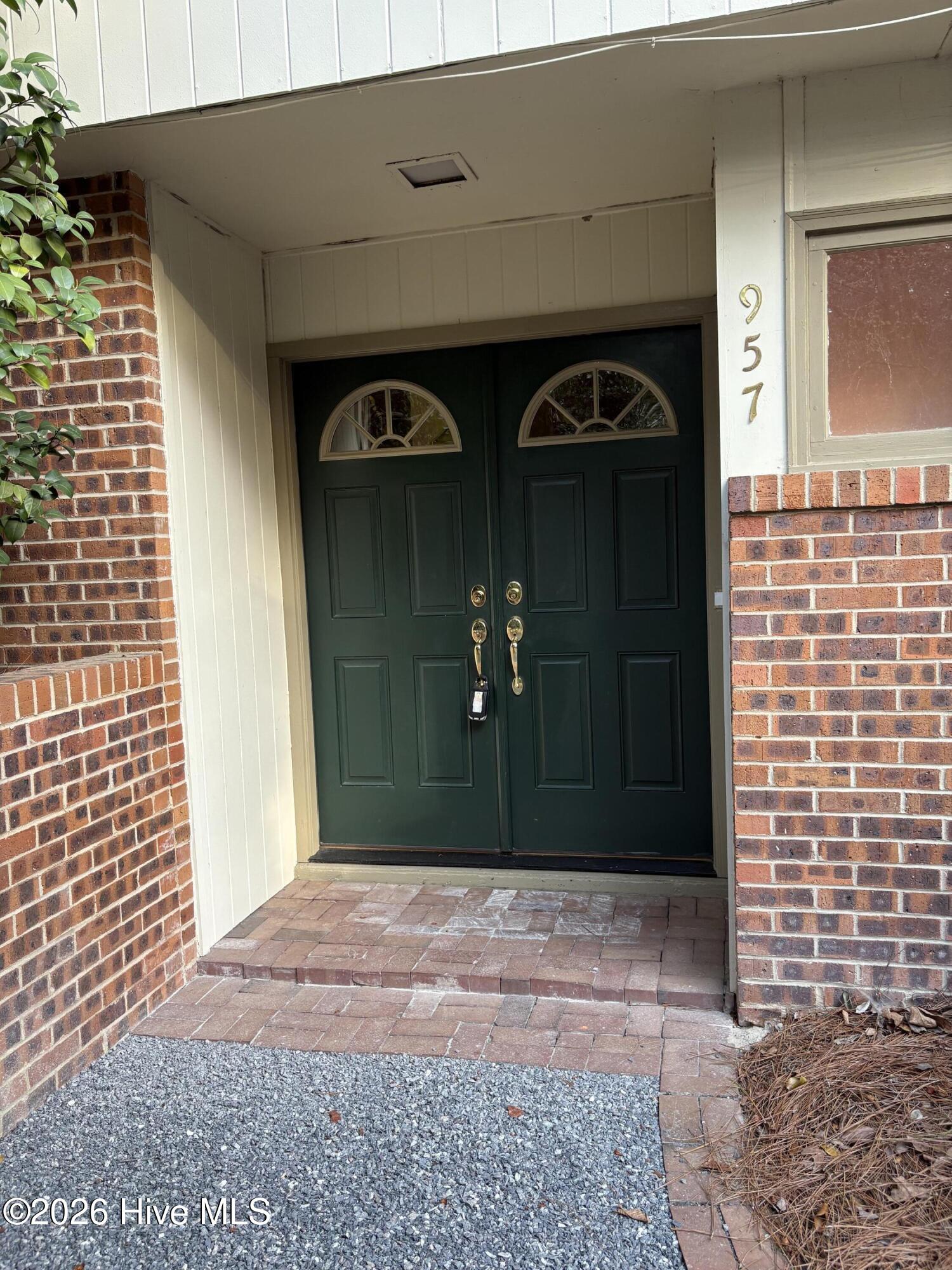 957 Sandavis Road Southern Pines, NC 28387 - Photo 3 of 61 IMG_6311