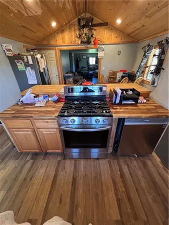 $210,000 | 2317 Clintonville Road, Harrisville, PA 16038