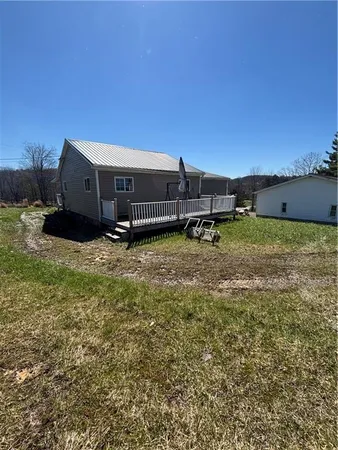 $210,000 | 2317 Clintonville Road, Harrisville, PA 16038