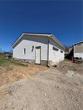 $210,000 | 2317 Clintonville Road, Harrisville, PA 16038