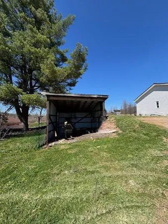 $210,000 | 2317 Clintonville Road, Harrisville, PA 16038