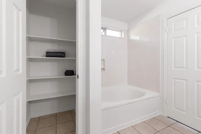 a view of a tennis court