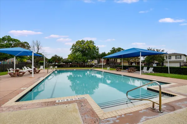 $374,500 | 406 Golden Gate Drive, Leander, TX 78641
