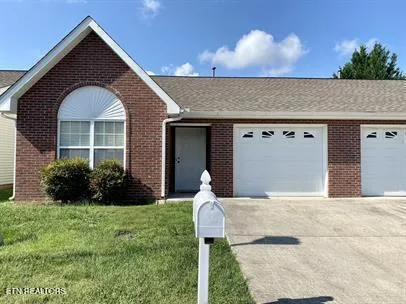 $1,500 | 809 Garcia Way, Knoxville, TN 37912