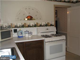 156 Copley Road Upper Darby, PA 19082 - Photo 5 of 11 Kitchen