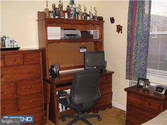 156 Copley Road Upper Darby, PA 19082 - Photo 10 of 11 Bedroom 3