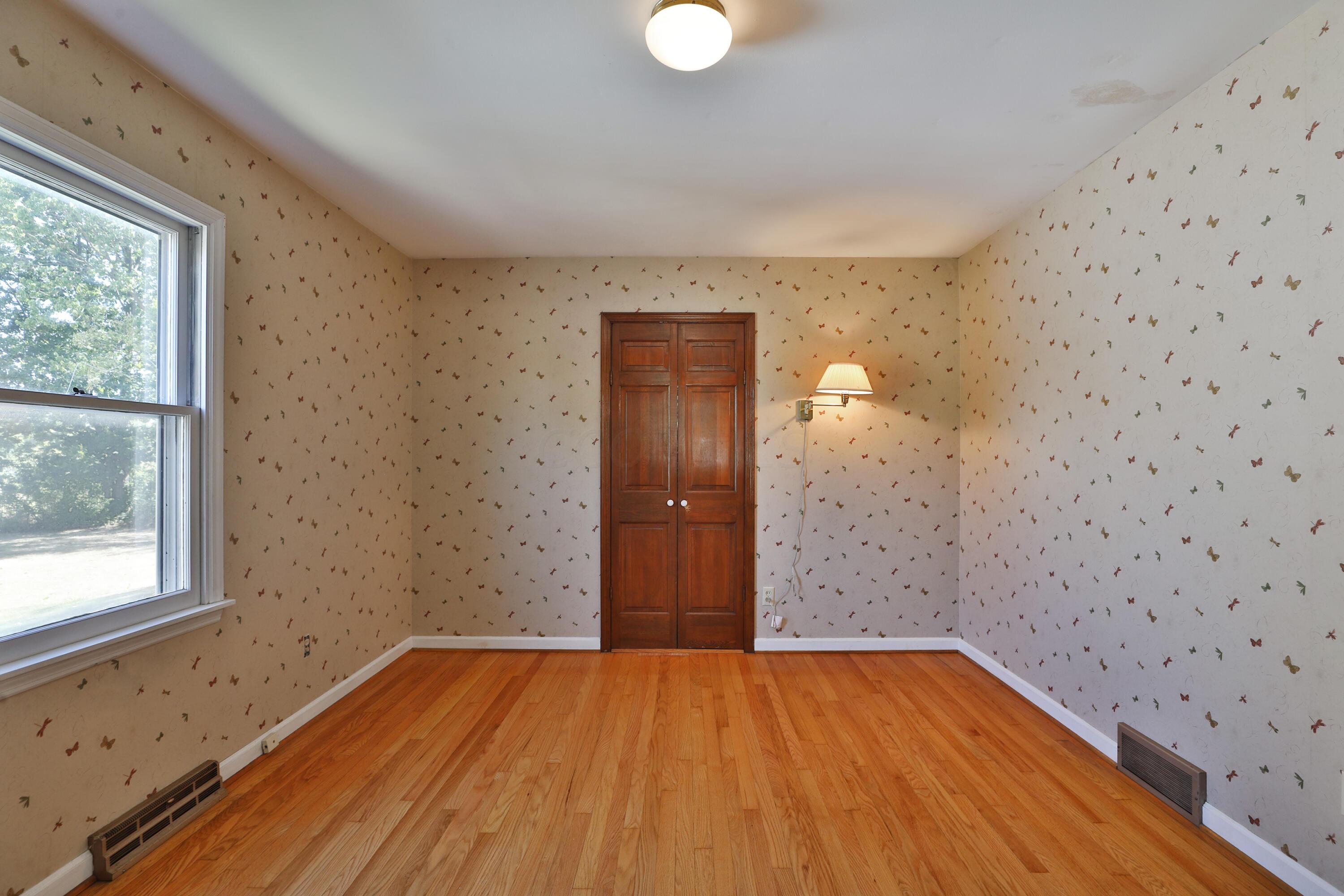 7646 Lee Road Westerville, OH 43081 - Photo 23 of 54 Home Office