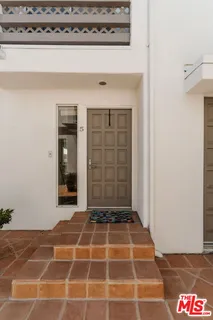 $1,799,000 | 913 Euclid Street, Unit 5, Santa Monica, CA 90403