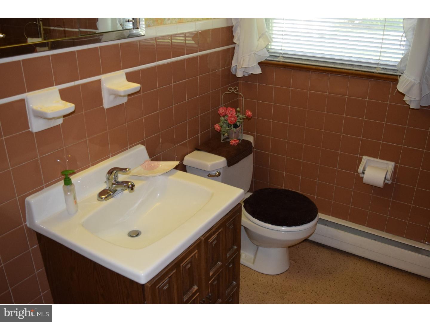 60 Upper Hilltop Road Yardley, PA 19067 - Photo 9 of 16 Bathroom