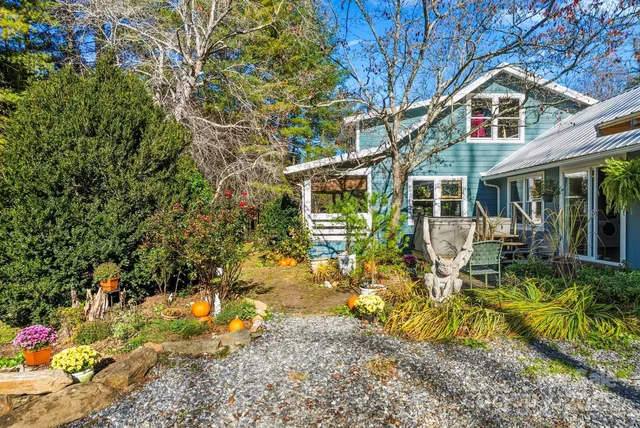 a view of outdoor space yard and patio