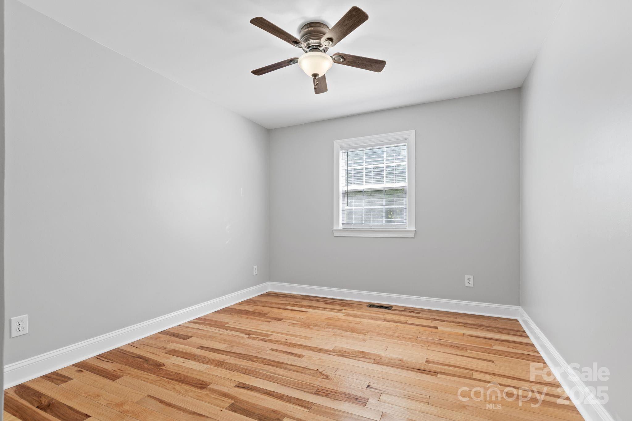 220 Plonk Road Dallas, NC 28034 - Photo 15 of 34 Gallery Image 15