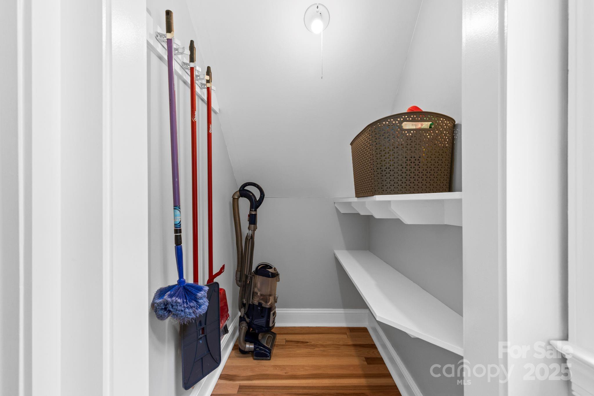 220 Plonk Road Dallas, NC 28034 - Photo 17 of 34 Gallery Image 17