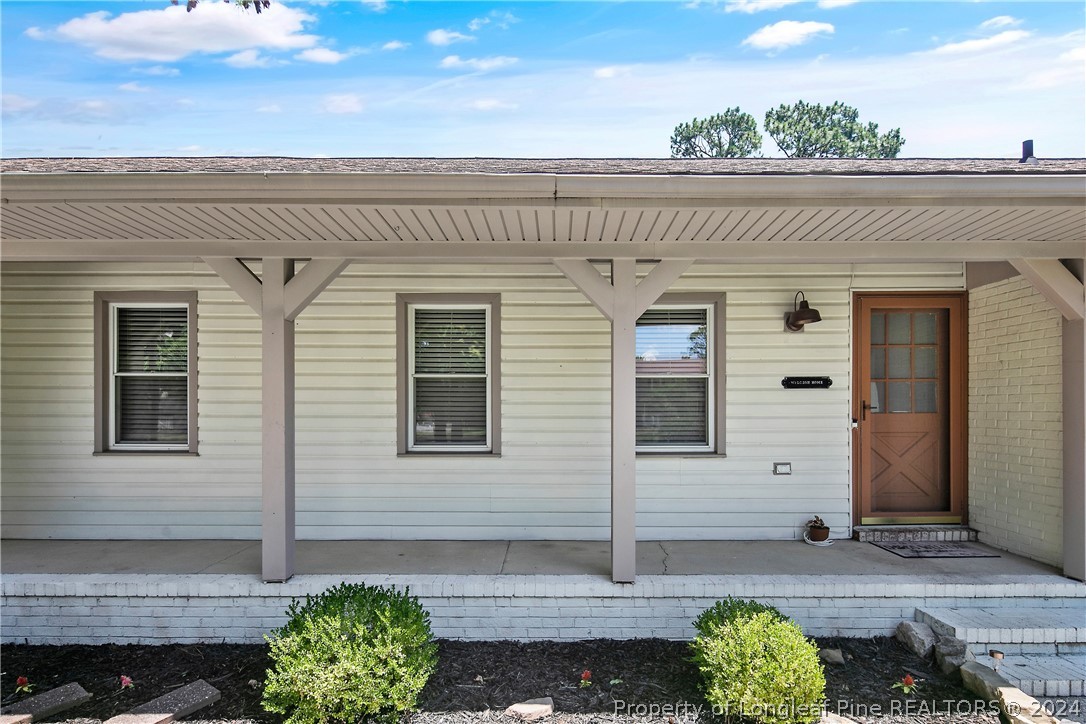 3011 Rouse Road Fayetteville, NC 28306 - Photo 4 of 50 a front view of a house
