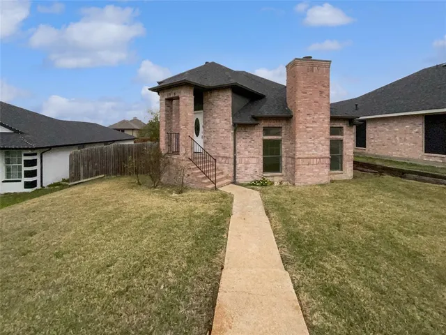 $252,000 | 1726 Hillcrest Court, Balch Springs, TX 75180