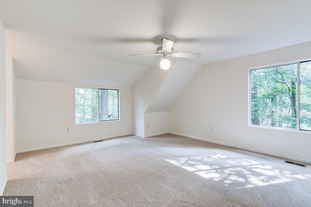 2269 Compass Point Lane Reston, VA 20191 - Photo 20 of 35