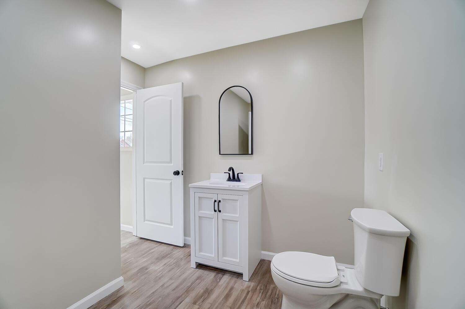 2410 East Home Road Springfield, OH 45503 - Photo 18 of 28 Gallery Image 18