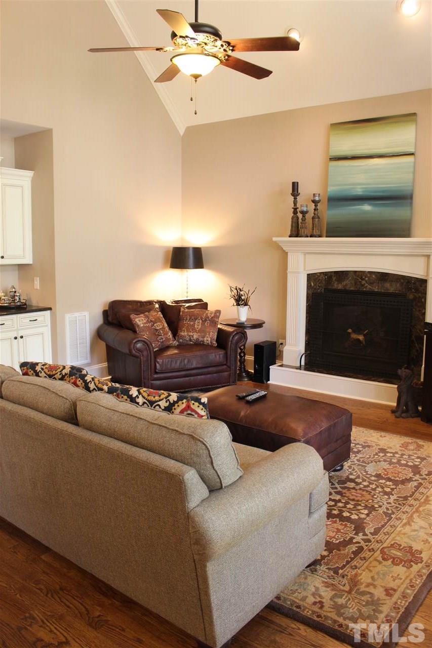 6304 Earle Ridge Lane Raleigh, NC 27606 - Photo 6 of 25 Gallery Image 6
