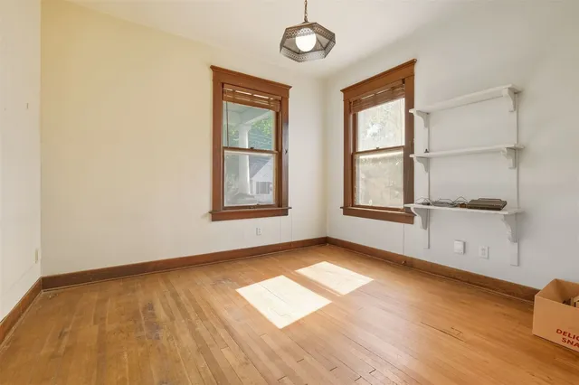 $89,900 | 503 South Evans Street, Bloomington, IL 61701