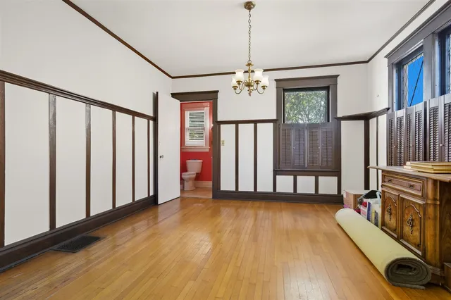 $89,900 | 503 South Evans Street, Bloomington, IL 61701