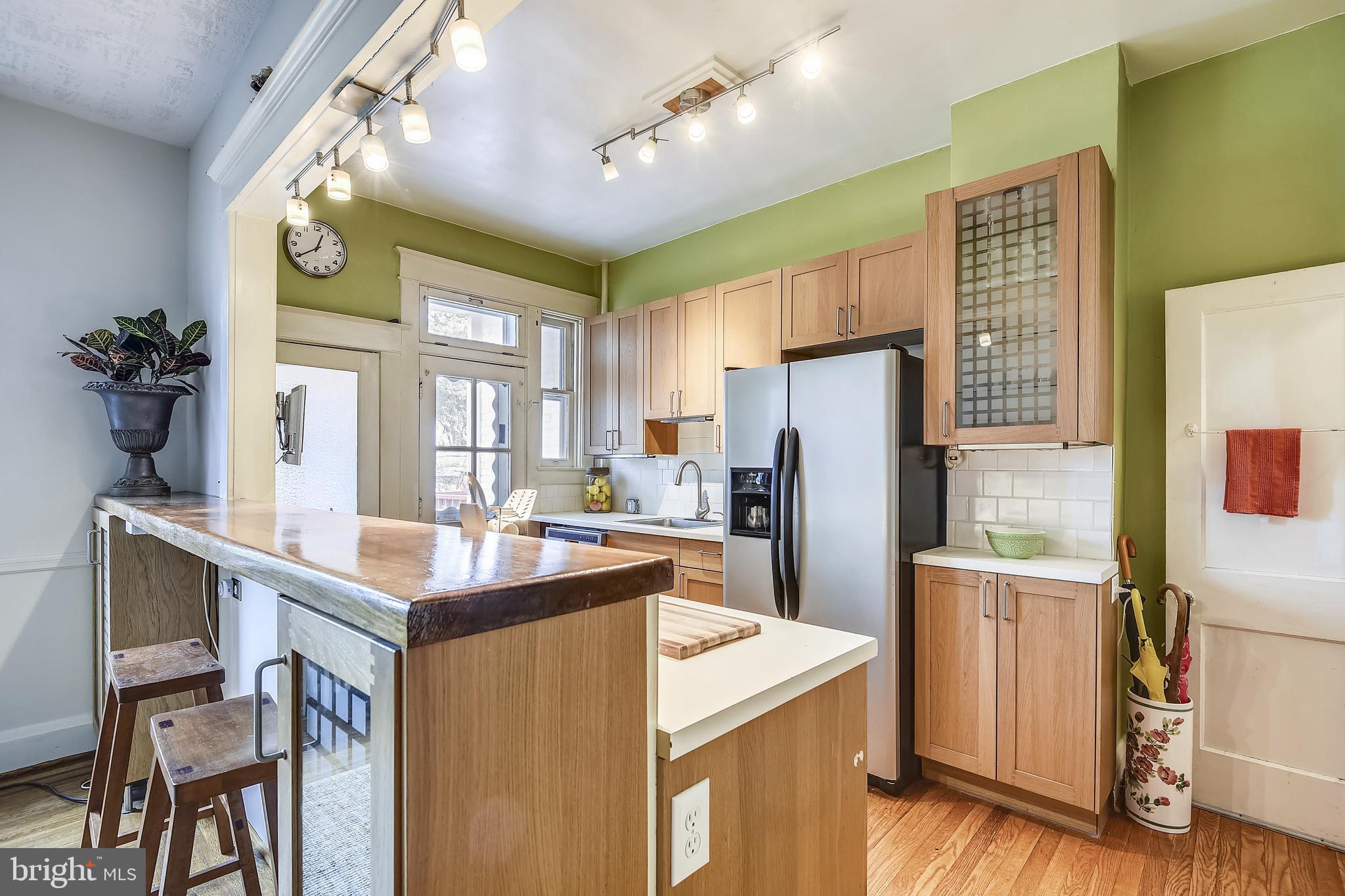 4228 Falls Road Baltimore, MD 21211 - Photo 9 of 21 Kitchen