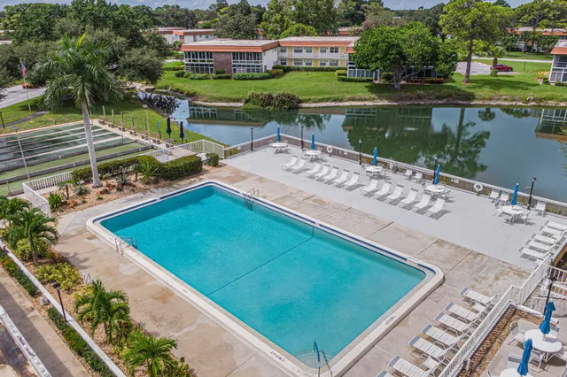 $194,999 | 1225 Northwest 21st Street, Unit 708, Stuart, FL 34994