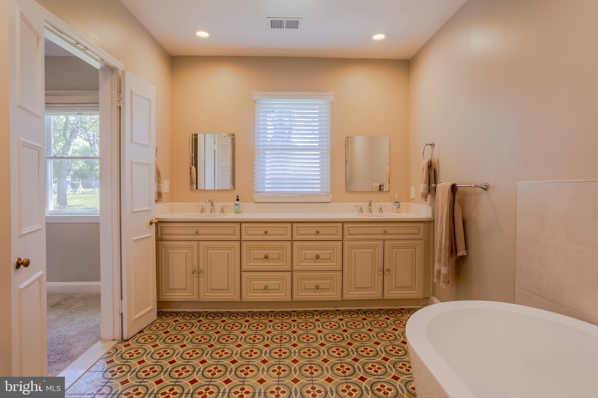 3522 Barton Oaks Road Baltimore, MD 21208 - Photo 38 of 86