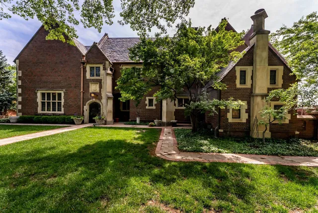 $1,850,000 | 320 North Belmont Place, Wichita, KS 67208