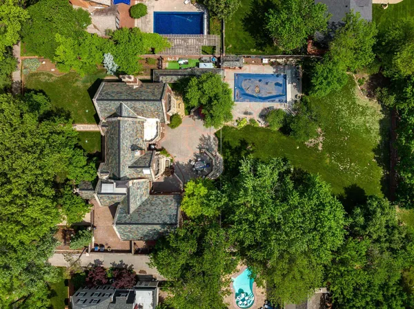 $1,850,000 | 320 North Belmont Place, Wichita, KS 67208