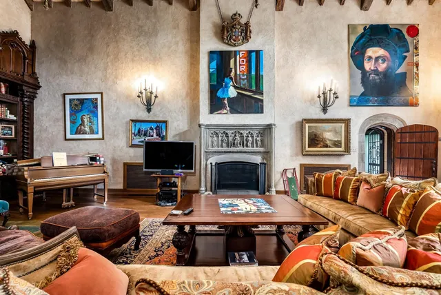 $1,850,000 | 320 North Belmont Place, Wichita, KS 67208