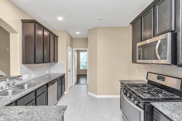 $2,550 | 3734 East Briarlilly Park Circle, Katy, TX 77493