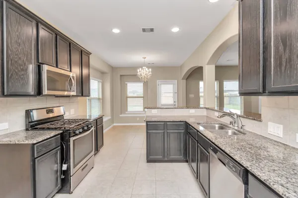 $2,550 | 3734 East Briarlilly Park Circle, Katy, TX 77493