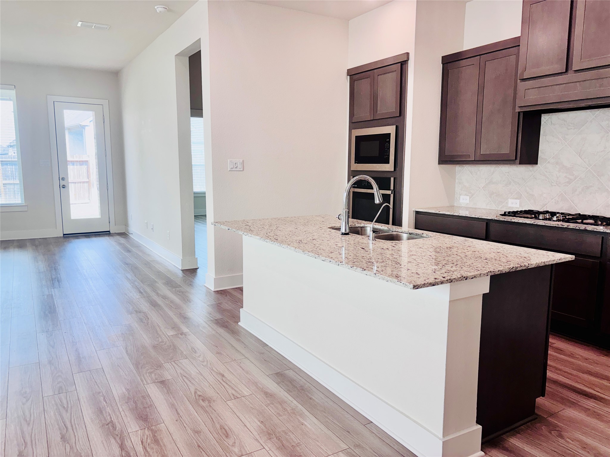 31838 Settlers Rdg Lane Fulshear, TX 77441 - Photo 6 of 14