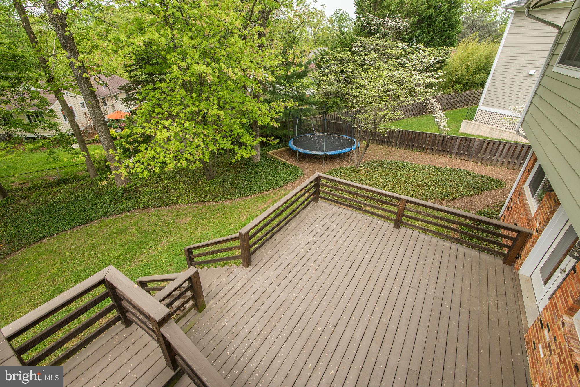 6527 East Halbert Road Bethesda, MD 20817 - Photo 13 of 30 View