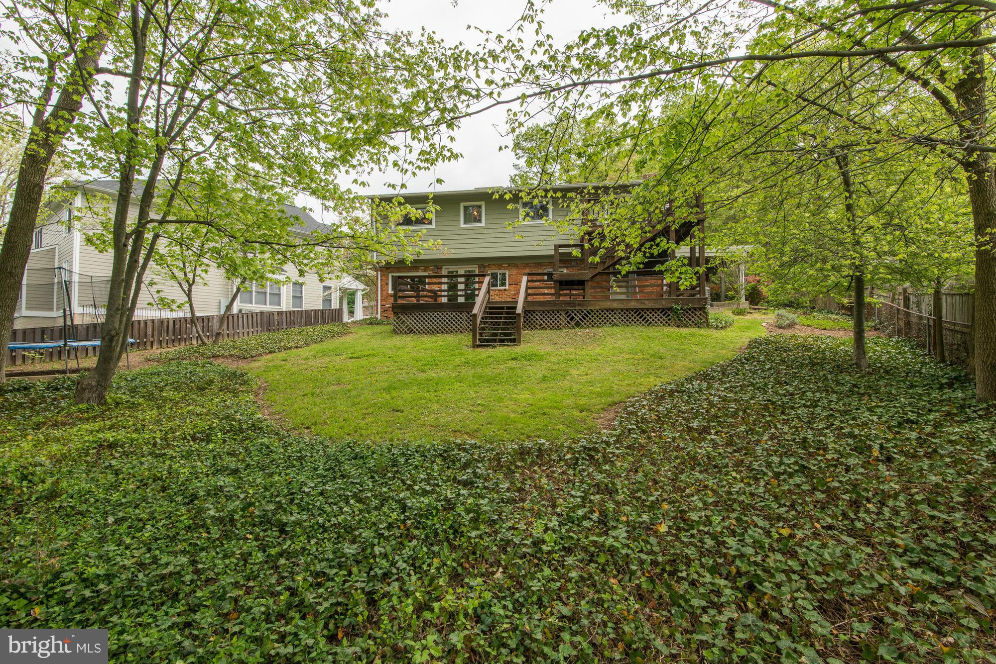 6527 East Halbert Road Bethesda, MD 20817 - Photo 27 of 30 Exterior (Rear)