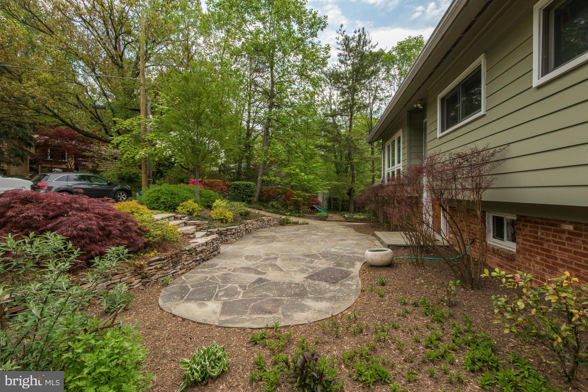 6527 East Halbert Road Bethesda, MD 20817 - Photo 30 of 30 Exterior (Front)