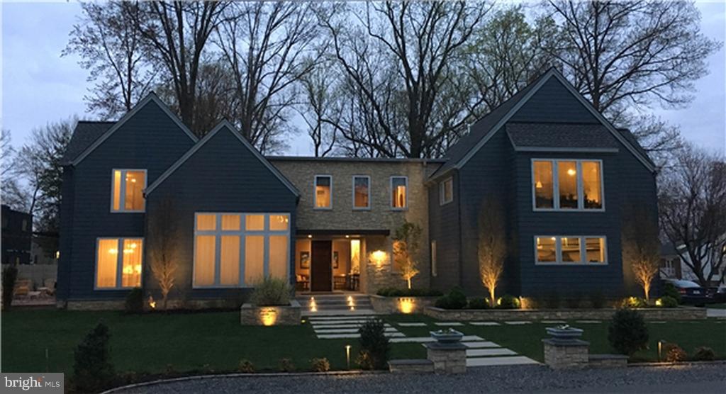 6886 St Albans Road McLean, VA 22101 - Photo 1 of 14 Exterior (Front)