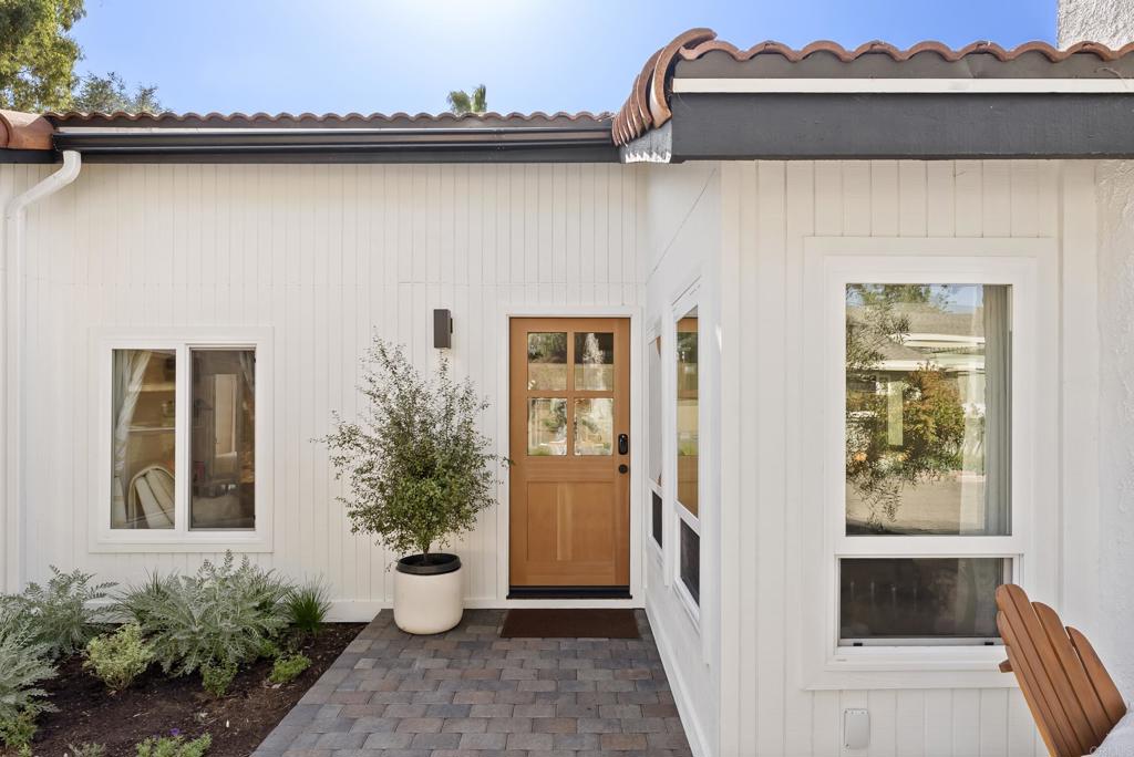 1427 Avocado Road Oceanside, CA 92054 - Photo 4 of 57 a view of outdoor space and yard