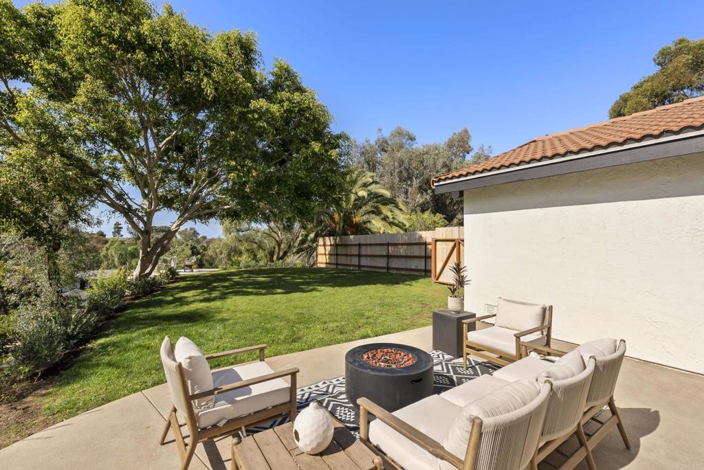 1427 Avocado Road Oceanside, CA 92054 - Photo 46 of 57