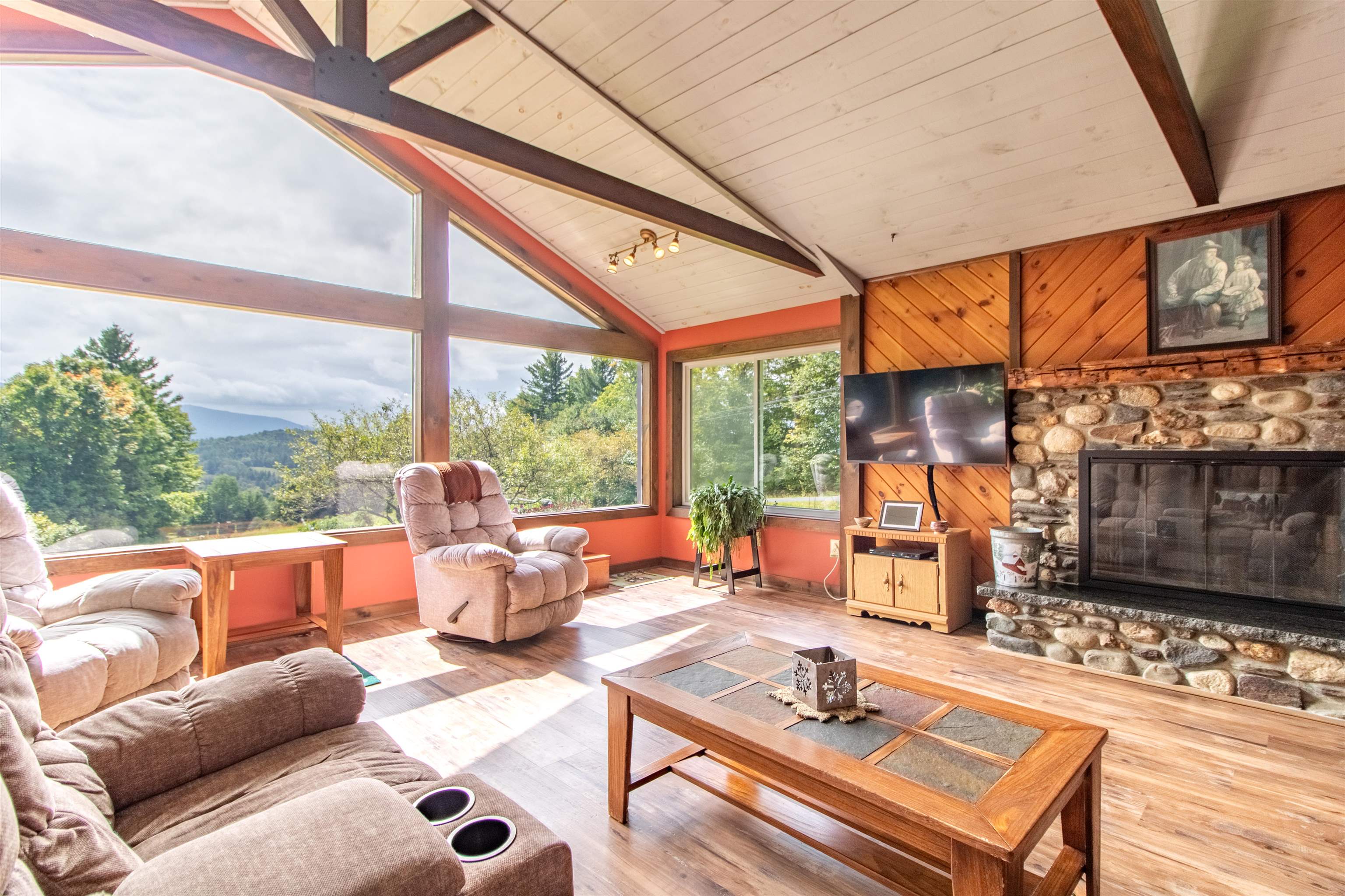 482 Sugarhouse Road Burke, VT 05871 - Photo 11 of 49 Gallery Image 11
