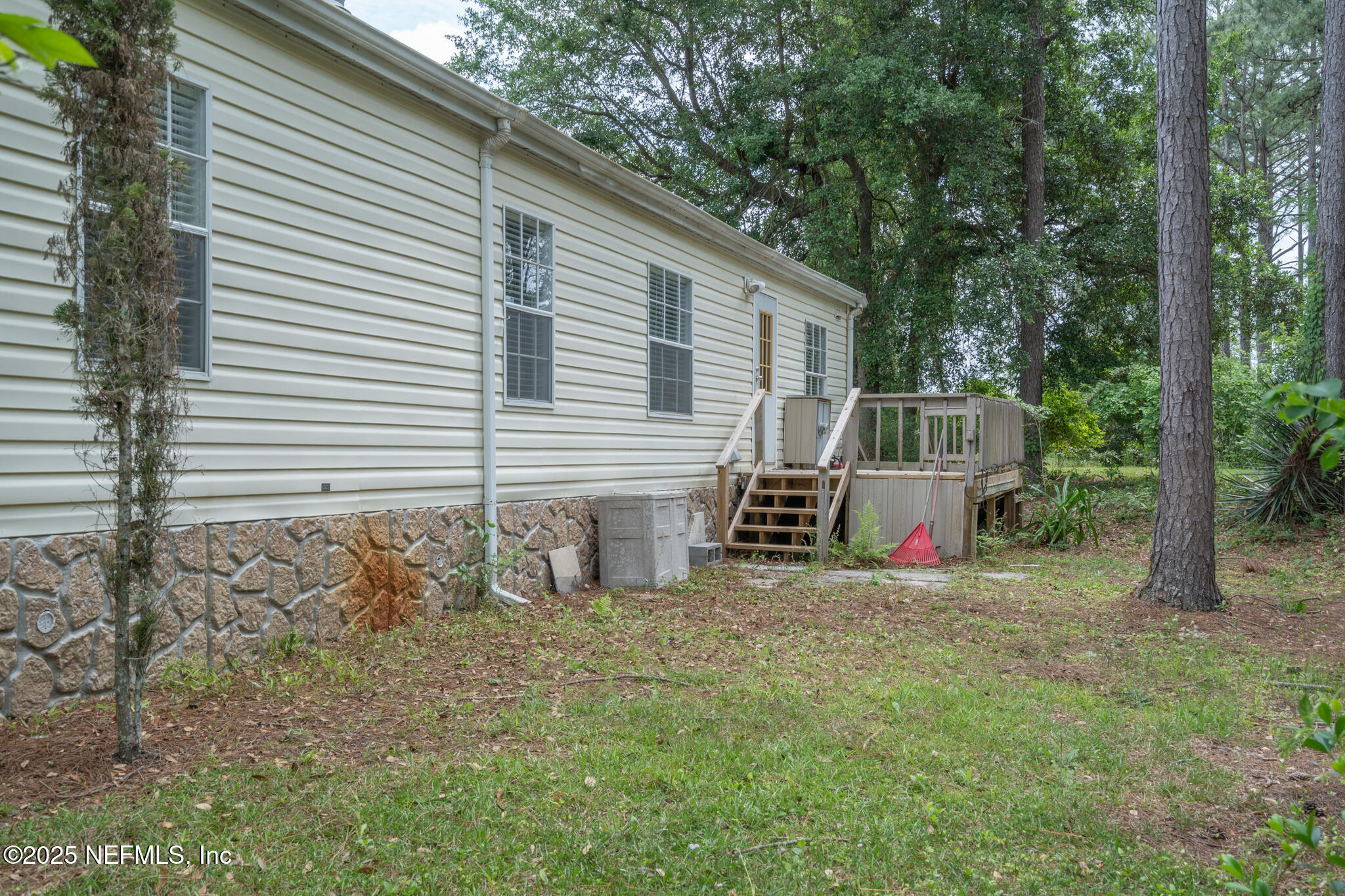 35236 Perret Plantation Road Callahan, FL 32011 - Photo 29 of 41 Home Back