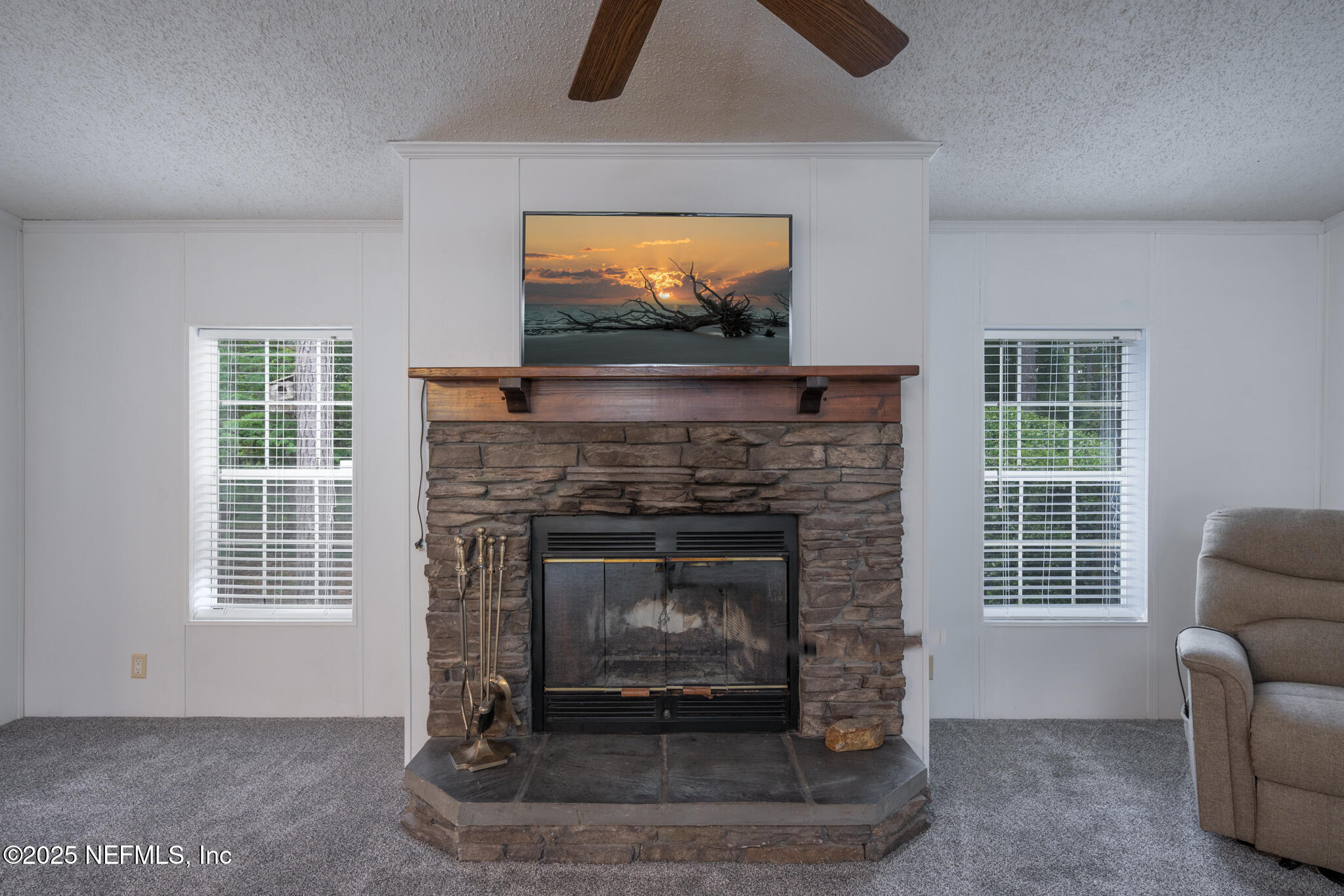 35236 Perret Plantation Road Callahan, FL 32011 - Photo 6 of 41 Fireplace