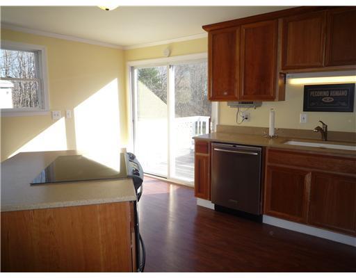 265 Fort Hill Road Gorham, ME 04038 - Photo 3 of 13 Kitchen.