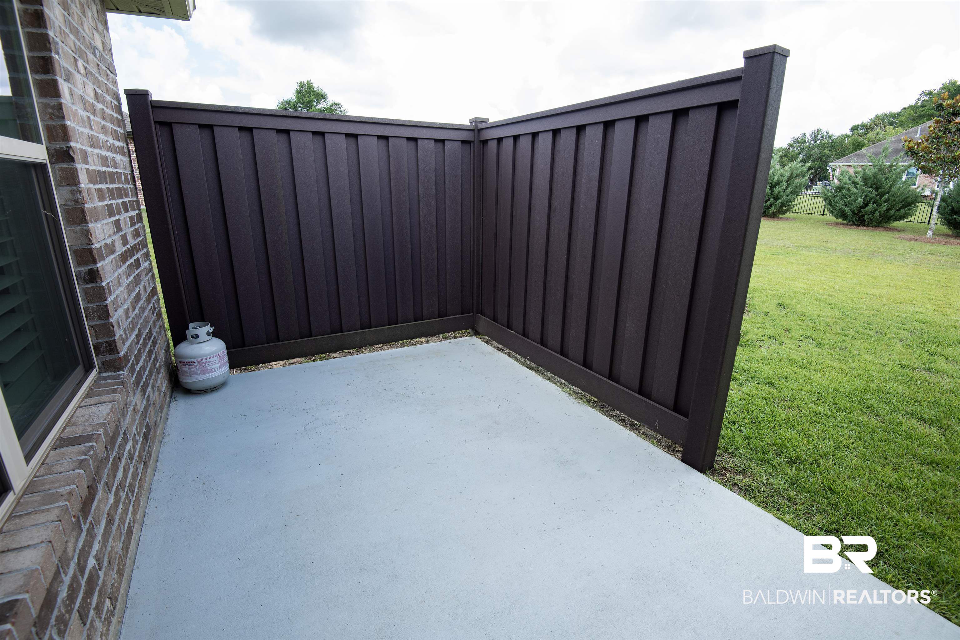 9843 Chipper Lane Foley, AL 36535 - Photo 32 of 34 View of patio