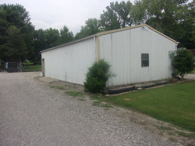 11711 Walnut Road Evansville, IN 47725 - Photo 19 of 19 Gallery Image 19