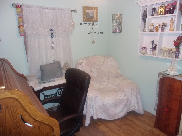 11711 Walnut Road Evansville, IN 47725 - Photo 8 of 19 Gallery Image 8