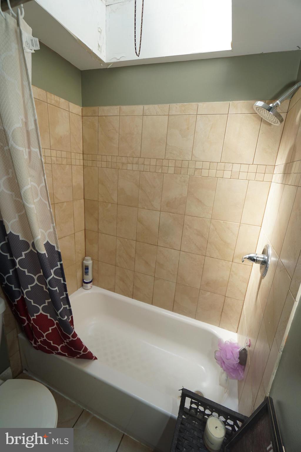 4253 Whiting Road Philadelphia, PA 19154 - Photo 16 of 21 Gallery Image 16