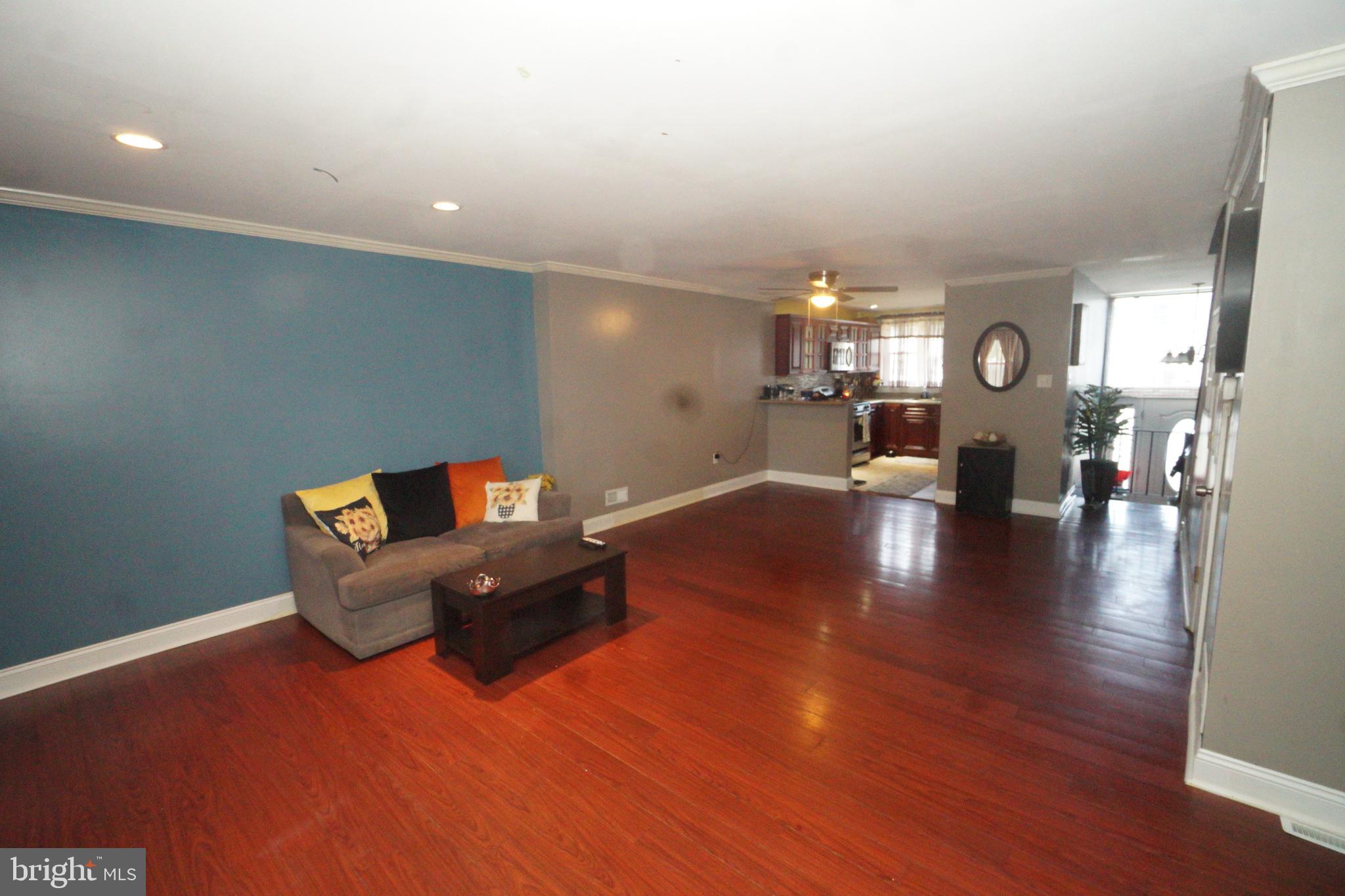 4253 Whiting Road Philadelphia, PA 19154 - Photo 9 of 21 Gallery Image 9