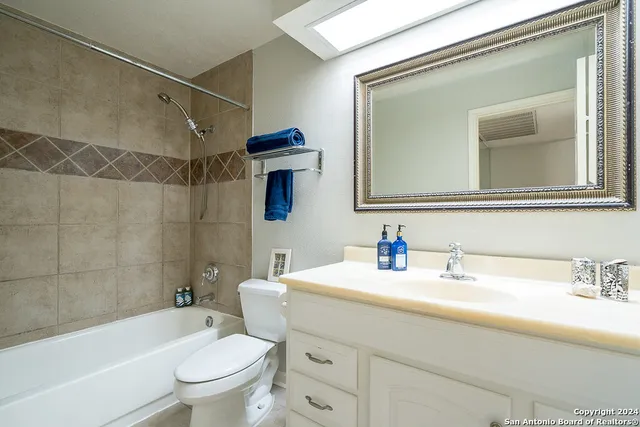 $1,000 | 4212 Medical Drive, Unit 109, San Antonio, TX 78229